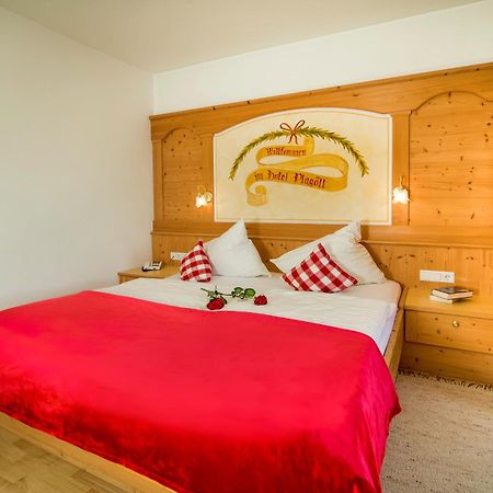 Berghotel Plagoett San Valentino alla Muta Eksteriør bilde
